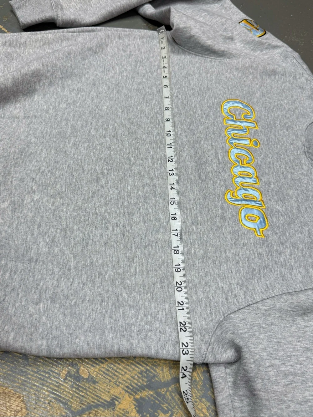 Kur8ted selling retro